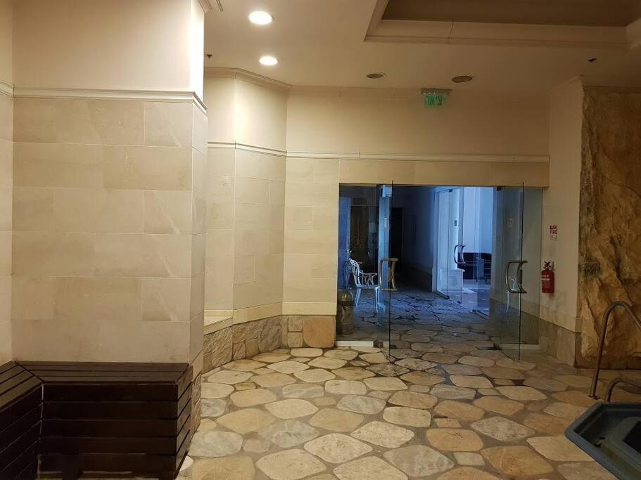 La-Palmore Luxury Apart-Residense Resort With Pool First Line Sea Side Eilat Extérieur photo